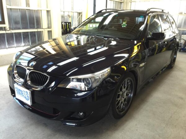 BMW530ツーリングMスポーツ/ボディコーティング＆ヘッドライトクリーニング