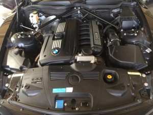 BMW・Z4・エンジンルーム