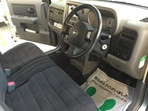キューブキュービック・車内クリーニング・運転席