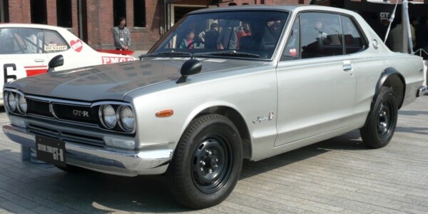 名車【初代スカイラインGT-R/1969年～1973年】サムネイル