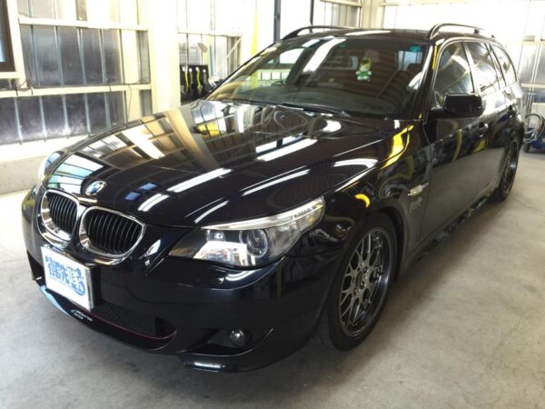 BMW530ツーリングMスポーツ/ボディコーティング&ヘッドライトクリーニング