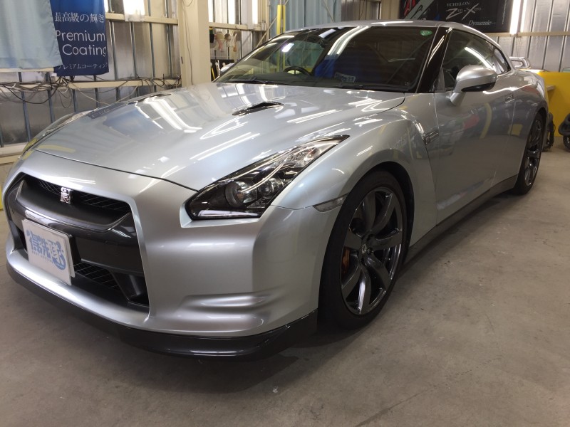 ボディコーティングを施工した日産 GT-R（R35）