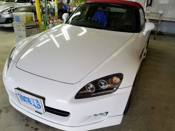 ヘッドライトの研磨とコーティングを施工したホンダ S2000