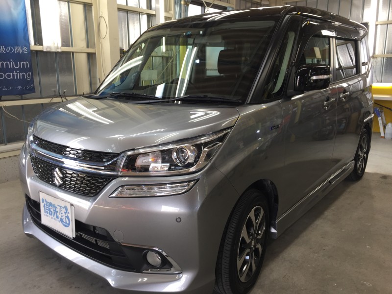 コーティング後の新車のスズキ ソリオ